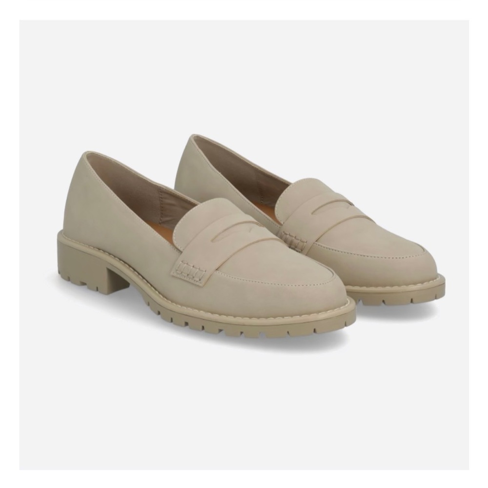 DV loafers